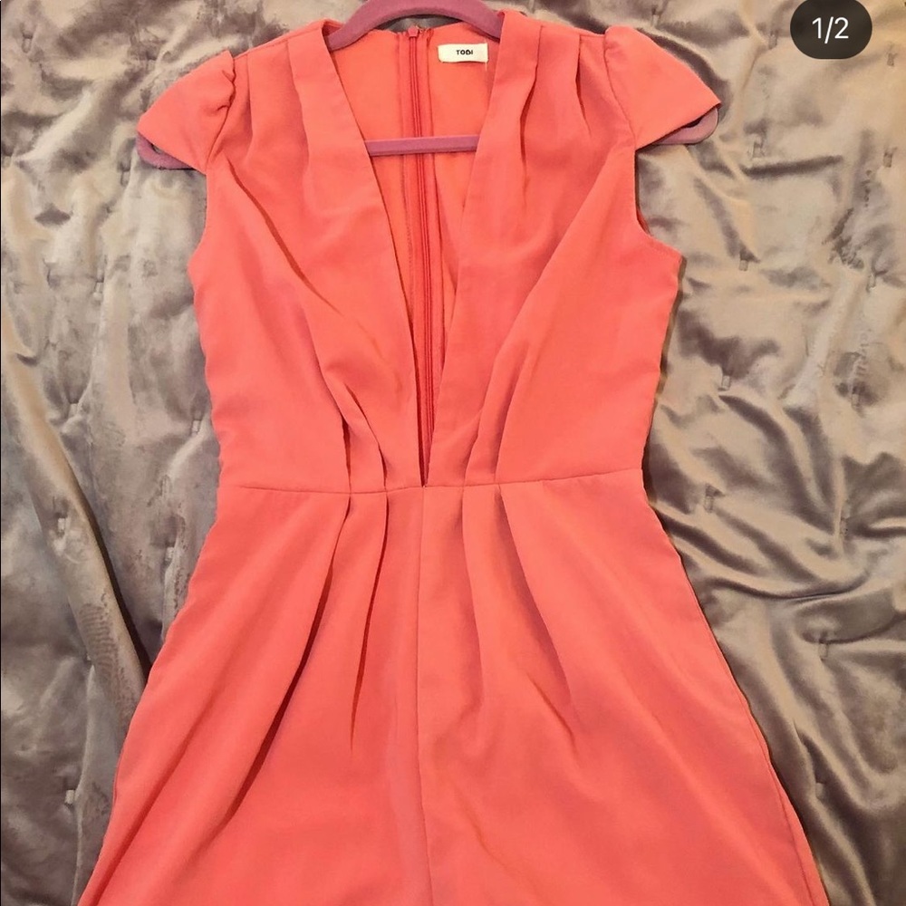 Tobi Romper size S Deep V shoulder pads
